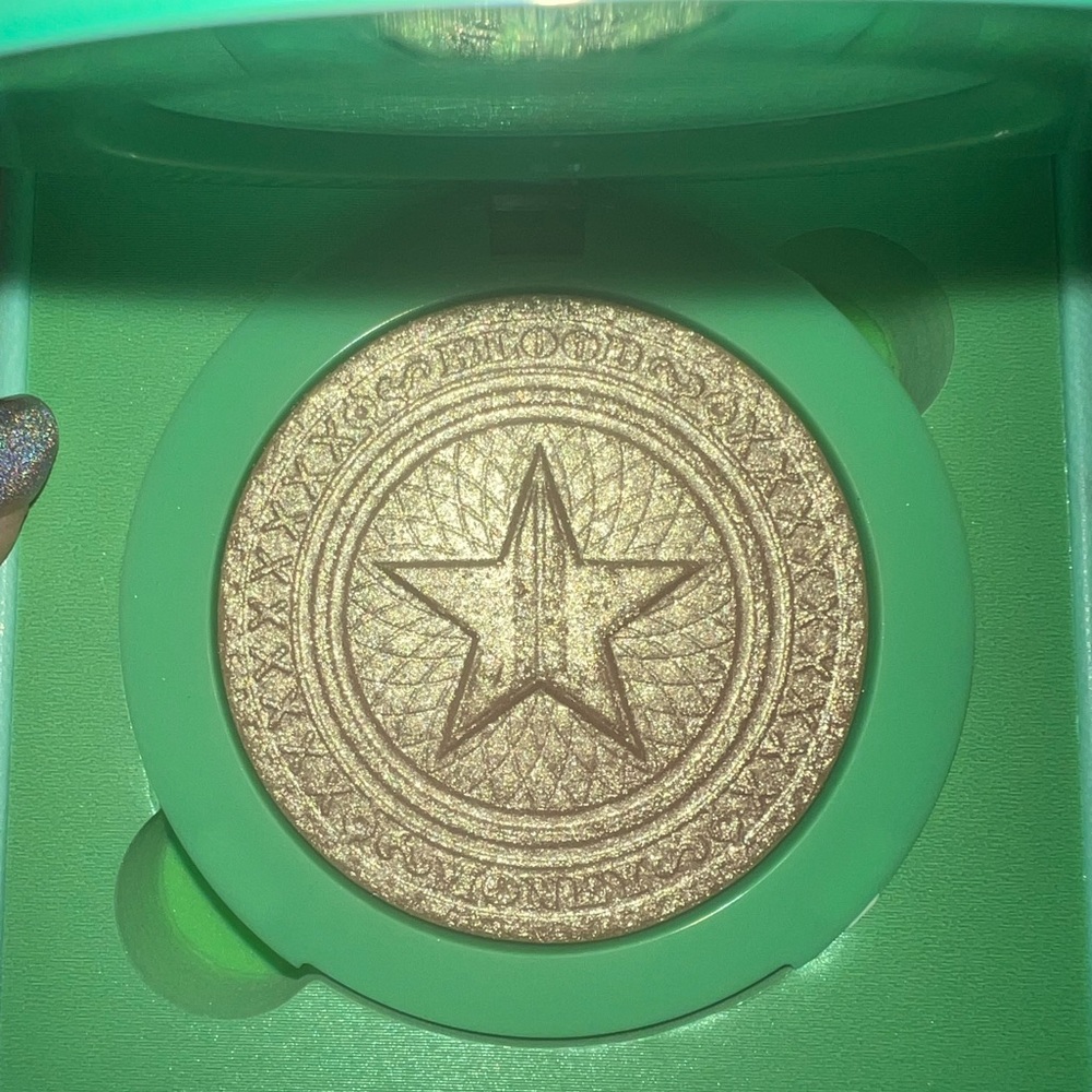 BRAND NEW Jeffree Star Cosmetics Extreme Frost in Cold Hard Cash
